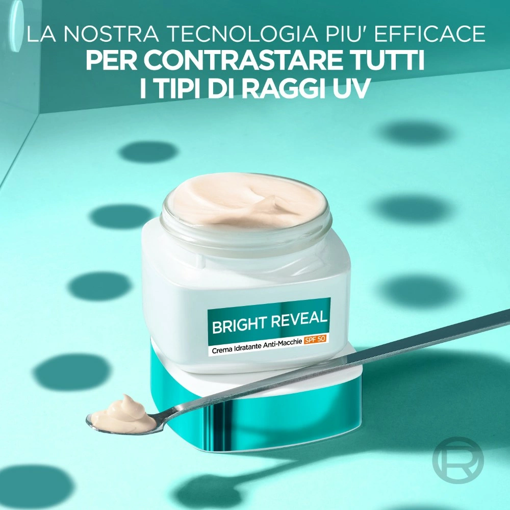L’Oréal Paris Bright Reveal Crema Idratante Anti-Macchie SPF 50, 50 ml - immagine 3